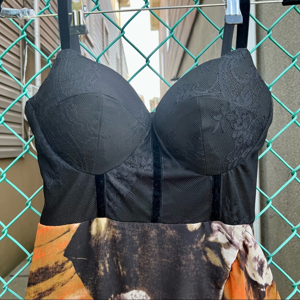 Custom dress - Picture 14 of 16